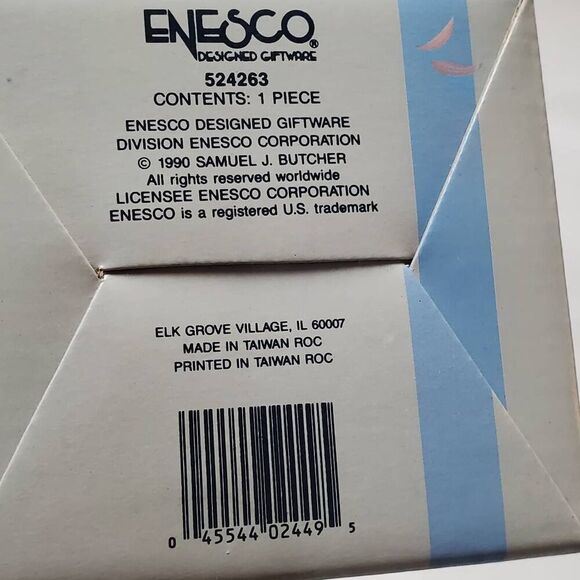 Precious Moments “He Loves Me” Girl with Flower – 1993 Limited Year Figurine #52 - Picture 7 of 7